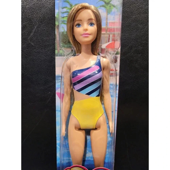 Barbie Water Play Wearing Swimsuit 11" Doll with Light Brown Hair - Brand New - Picture 4 of 6